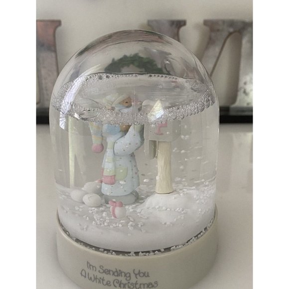 Vintage 1986 Precious Moments I'm Sending You a White Christmas Snow Globe EUC - Picture 13 of 16